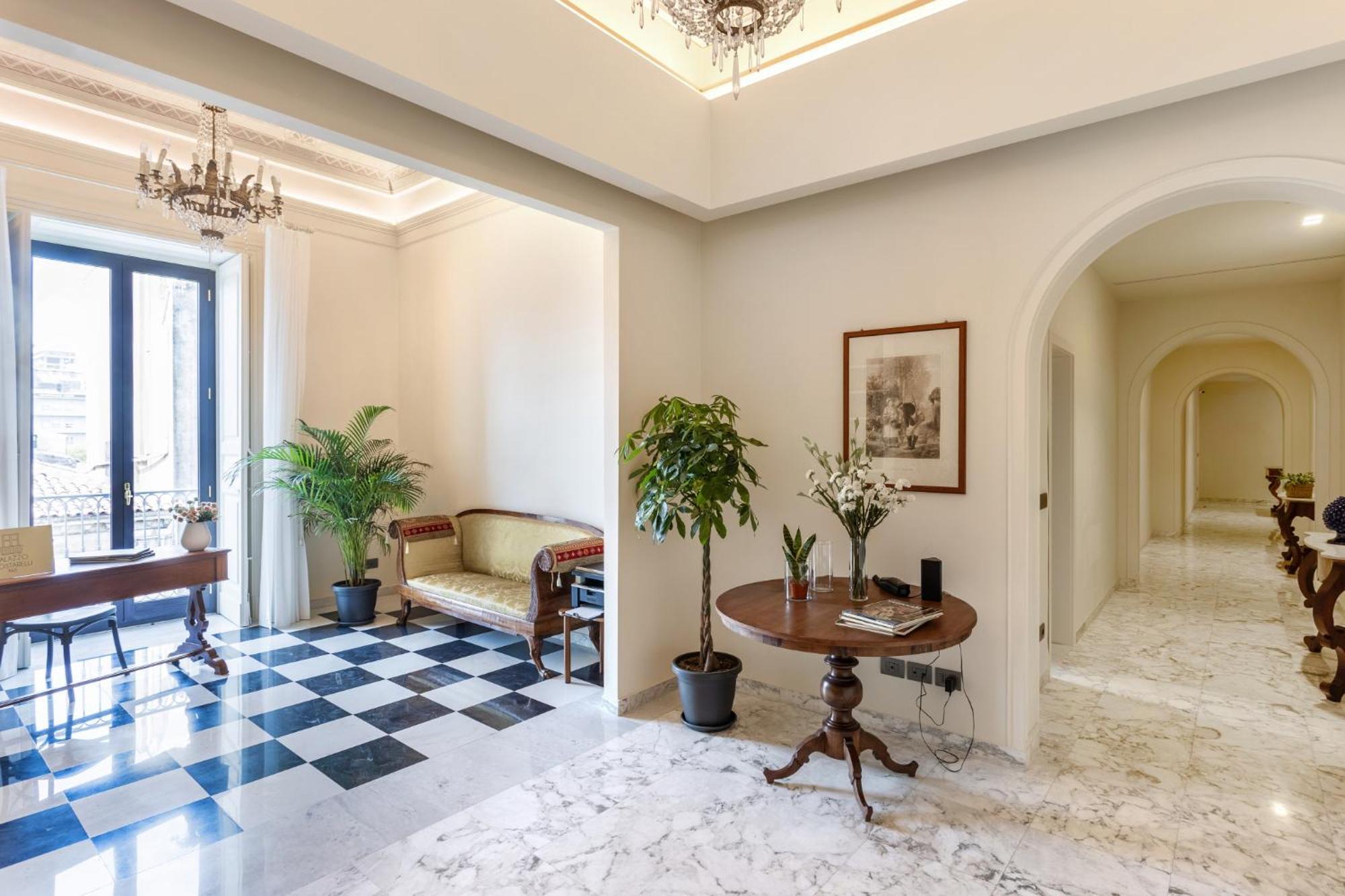 Palazzo Costarelli - Bed And Breakfast Катанія Екстер'єр фото