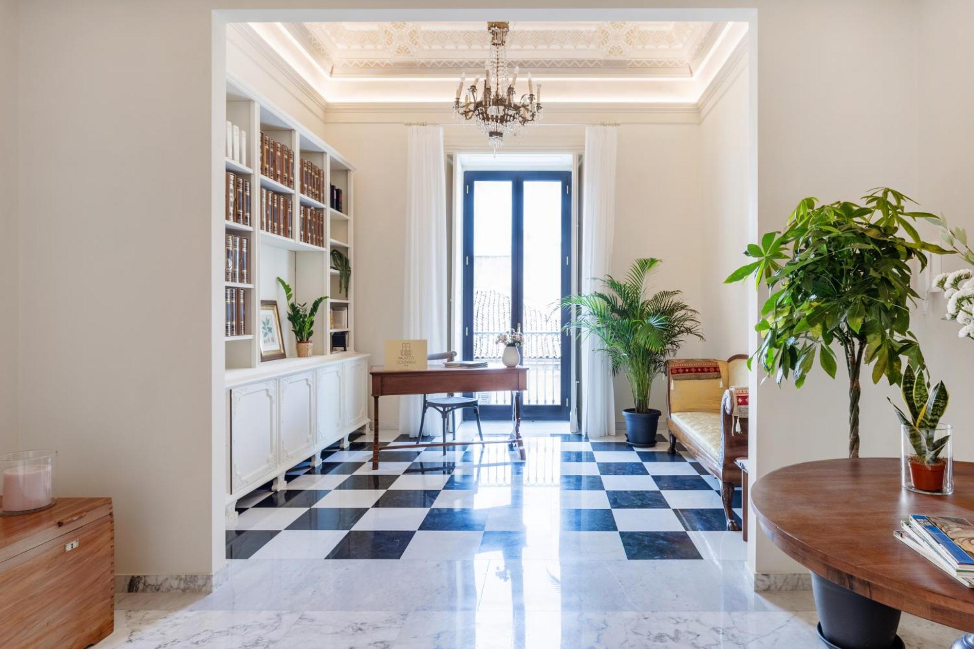 Palazzo Costarelli - Bed And Breakfast Катанія Екстер'єр фото